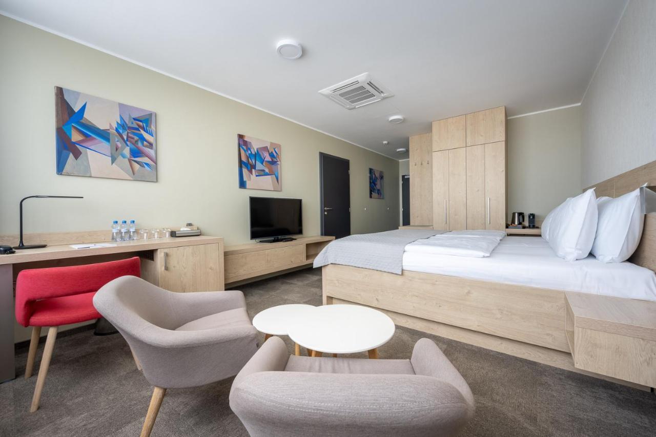 Hotel Restart Superior Йичин Номер фото