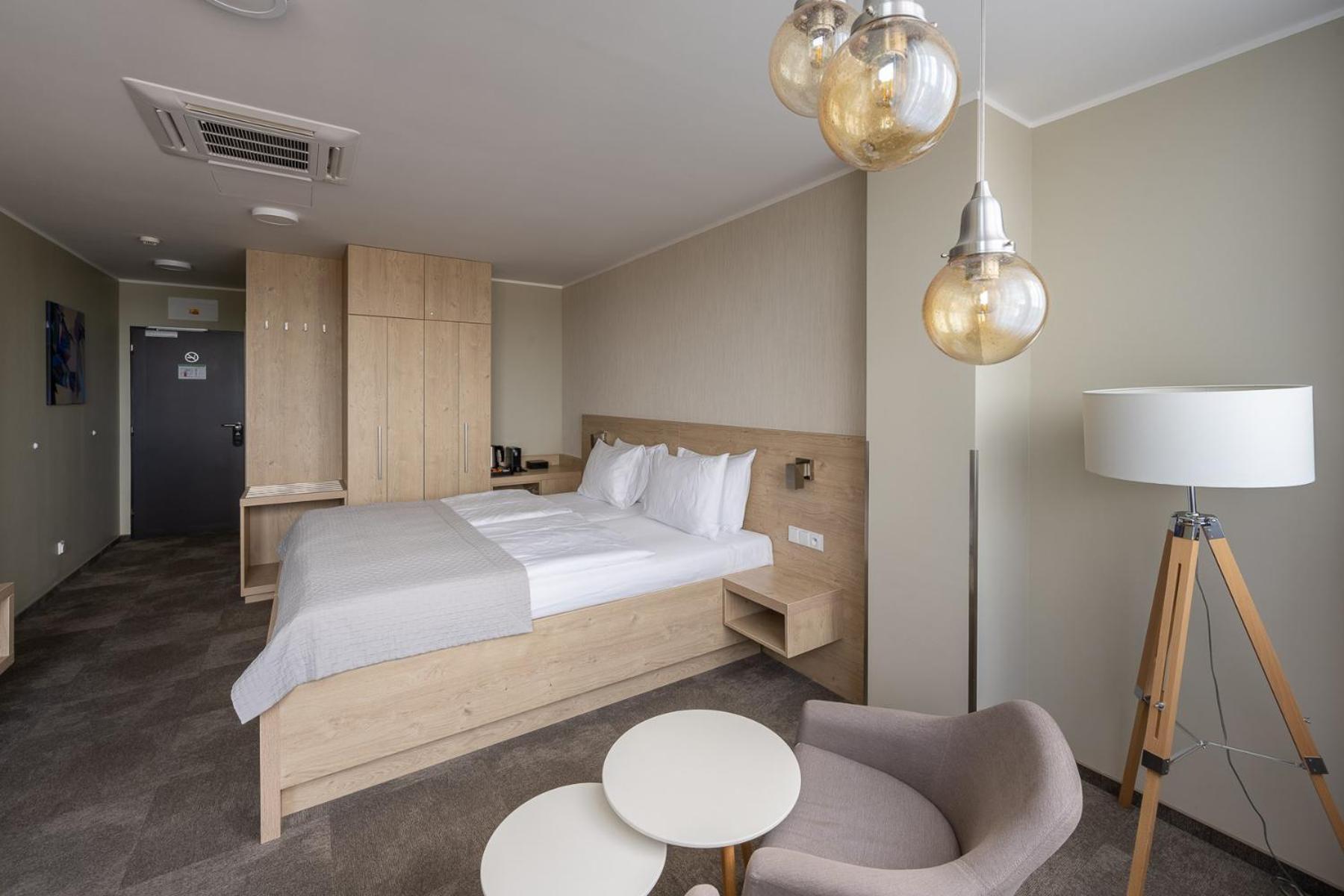 Hotel Restart Superior Йичин Номер фото